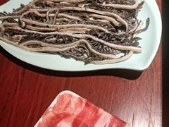 -二荆条·蜀鲜汇城市森林火锅