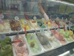 -柠檬车露(卖草地店)