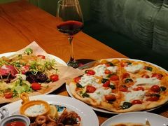 -JINNS锦时 steak&pizza(浸信会礼拜堂旧址店)