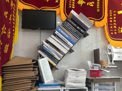-半岛宠物医院24小时·内窥镜·牙科·碎石中心(府城大道店)