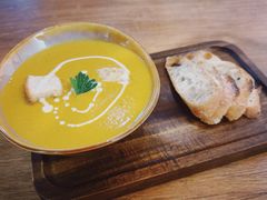 -翠娜家· Trina’s西餐厅(高新万达店)