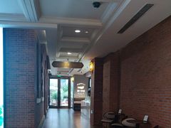 -潮一不贰·法式甜品·生日蛋糕·西式简餐(外滩店)