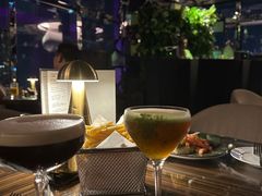 -OZONE 顶楼酒吧(香港丽思卡尔顿酒店)