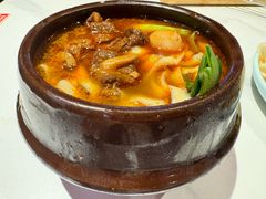 -亚伟瓦罐面美食城(淇县总店)