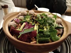 -胡须佬鸡煲四季火锅店(石厦西村直营店)
