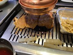 -臻牛烤肉