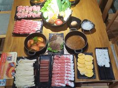 -呷哺呷哺(维多利万悦城店)