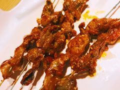 -街角等你.大连海鲜烧烤.经典铁板海鲜串(西安路店)