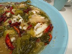 -姚姚酸菜鱼·金戈戈香港豉油鸡(喜荟城联名店)