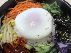 -拌来拌去石鍋拌飯(文鼎店)