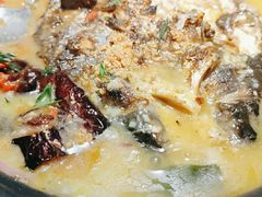 -探鱼·鲜青椒爽麻烤鱼(天河优托邦店)