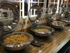 -感恩心素食馆(百世广场店)