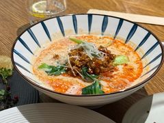 -Two Birds One Stone·一石二鸟(诚品生活店)