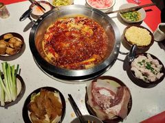 -厂花素芬九宫格火锅(红光店)