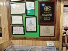 -沈胖记麦虾(江城南路店)