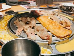 -青瓦炭韩潮烤肉(花园道店)