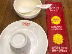 -粤仔湾砂锅粥(金太湖店)