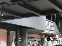 -ADO KAFE(大学城店)