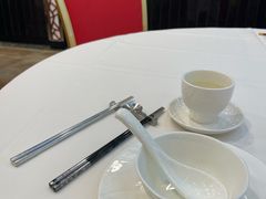 -凤凰楼酒家·粤宴点心(华强北店)