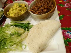 -闯关东东北农家菜(崂山石老人店)