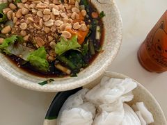 -余庆小吃(小吃一条街店)