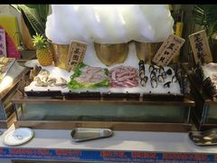 -布罗城堡自助烧烤(鸿通城购物中心店)