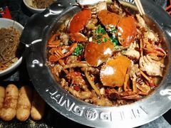 -胖哥俩肉蟹煲(长沙高铁吾悦广场店)