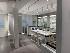-目艮眼镜SHOWROOM(品牌集合店)