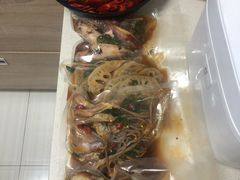 -臻鲜燕海鲜融合餐厅(金陵style店)