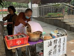 露天位-糯米团油茶早餐铺
