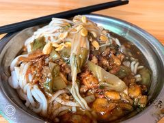 -灵山卢梅燕粉店