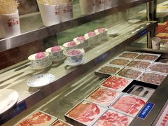 -芝小官毛肚火锅海鲜自助(淮安清江浦区新亚店)