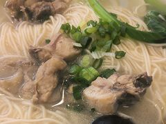 -程胖娃重庆小面(嘉禾金铂店)