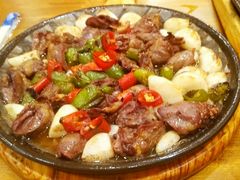 鸡心-老东镇啤酒屋海鲜加工·蒸汽海鲜·海鲜烧烤(台东店)