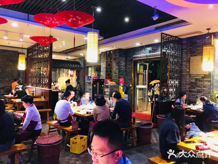 郝富贵火锅大堂图片