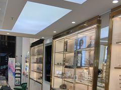 -世纪大明眼镜·蔡司战略授权店(汉街店)