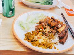 -瑞霖·隆江猪脚饭