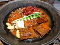 -四小区火锅·巷子里的重庆火锅(花照壁店)