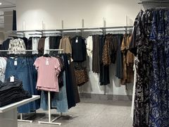 -H&M(乐客城夏庄路店)