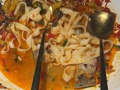 -坛宗剁椒鱼头(河西王府井店)