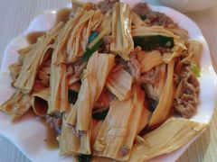 腐竹炒肉-白水洋瓦罐(特房·五缘尚座店)