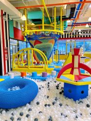 -泛尼尼儿童乐园(文化广场店)