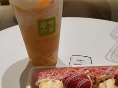 草莓魔法棒-奈雪的茶(花城汇中区PRO店)