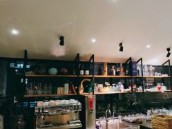 -罗亚帝·NASHOW纳秀形象设计