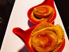 一口鲍鱼酥-夏宫中餐厅(静安香格里拉店)
