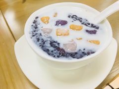 芋圆黑糯米-遇见甜品站(魁奇店)