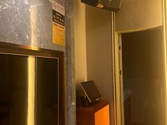 -芒果派对·量贩式KTV