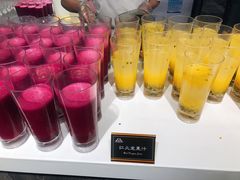 -圣罗巴甄选自助(麦凯乐店)
