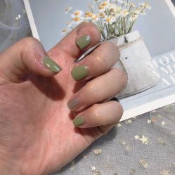 -蜜丝卡伦美甲美睫连锁