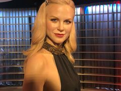 -曼谷杜莎夫人蜡像馆